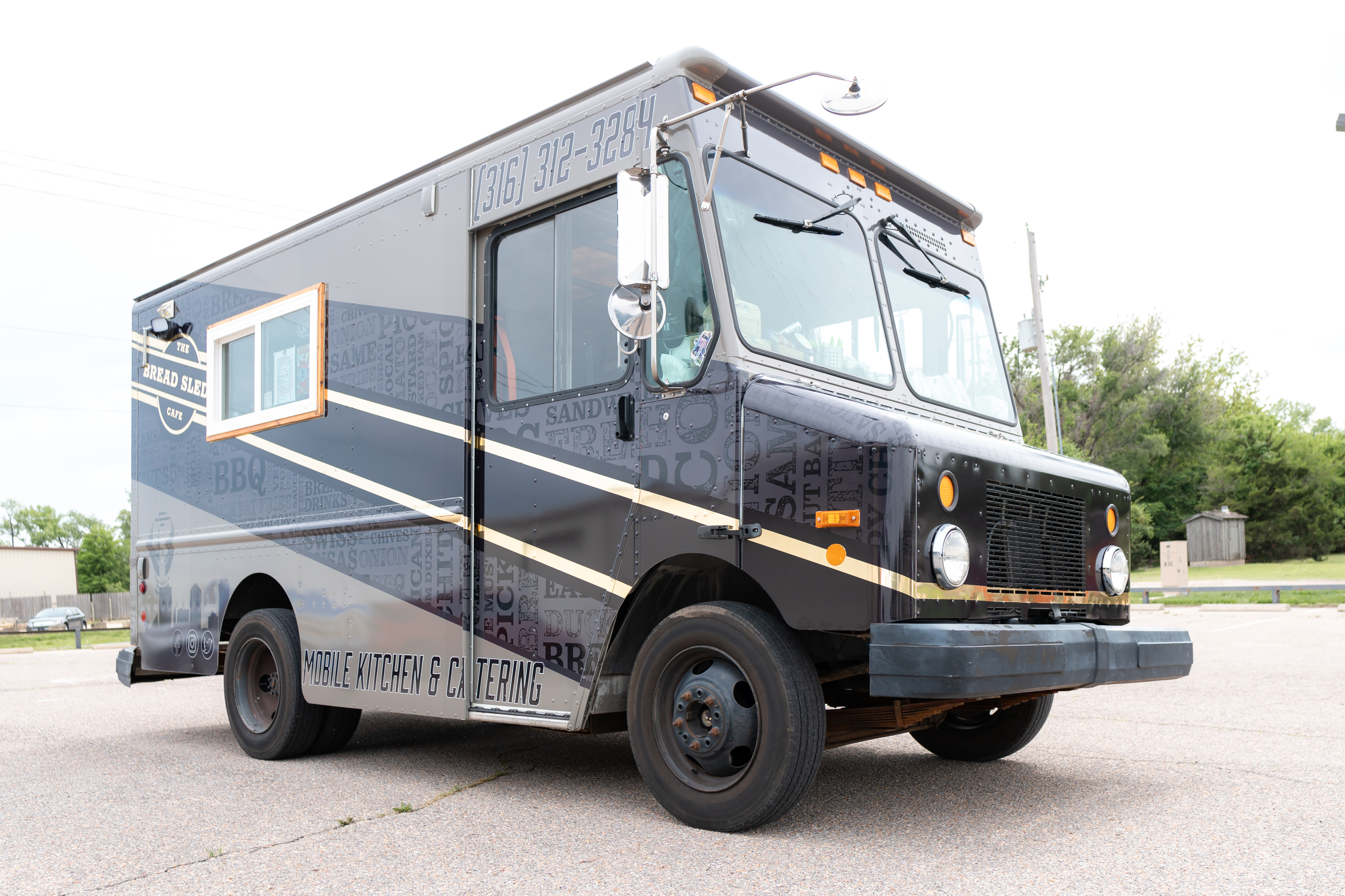 Finished Bread Sled food truck graphics