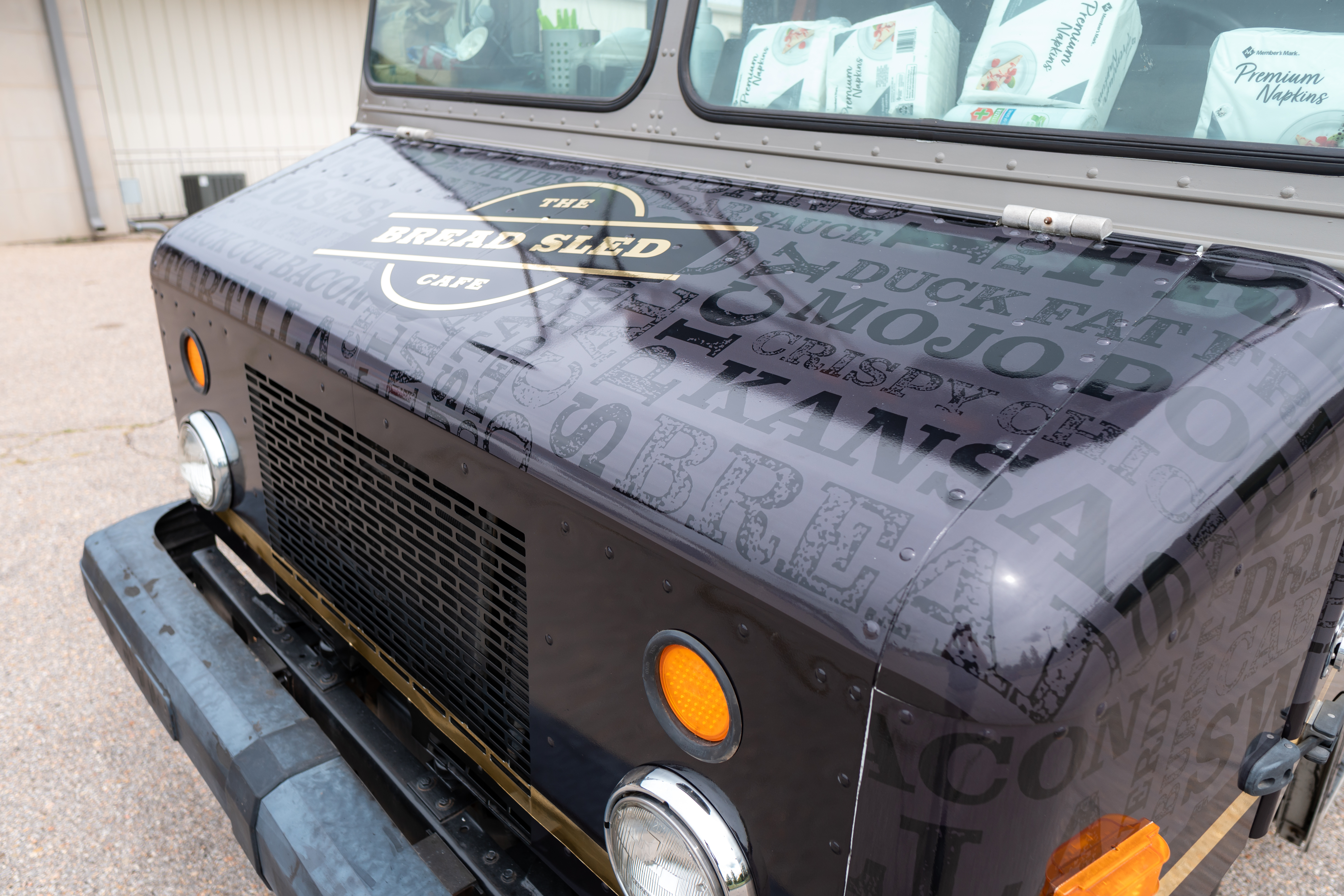 Bread Sled food truck graphics detail